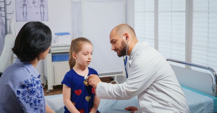 AVC em crianças pode acontecer