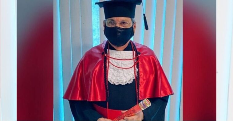 Aposentado realiza sonho e se forma em Direito aos 72 anos