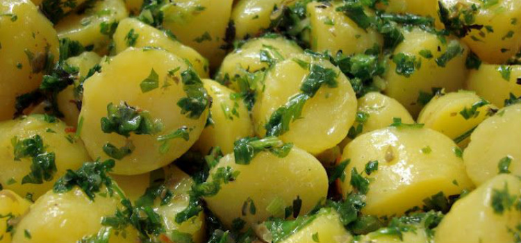 Batatinha aperitivo com tomilho