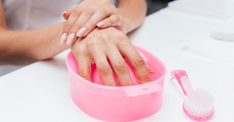 Como diminuir a cutícula para deixar de tirar