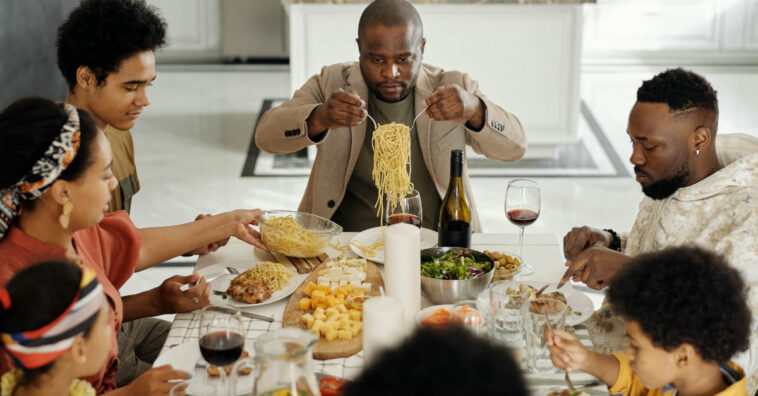 Como evitar o celular durante as refeições