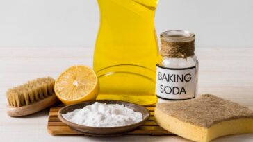 Como limpar refratário queimado