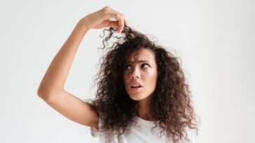 Como recuperar cabelo com as pontas ralas