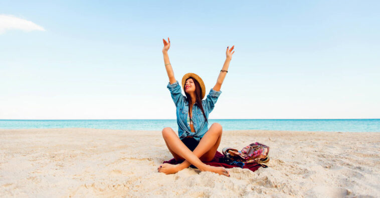 Confira principais dicas de roupa para um dia na praia