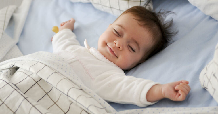 Crianças que dormem cedo têm menor risco de serem obesas no futuro