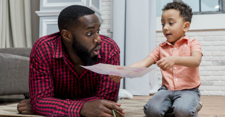Dicas para ajudar você a parar de gritar com seus filhos