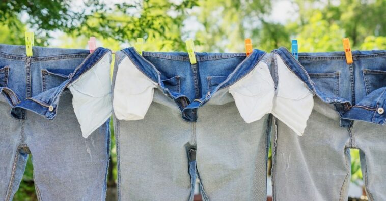 Dicas para não desbotar jeans na hora de lavar na máquina