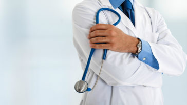 Ex-cortador de cana se forma em medicina