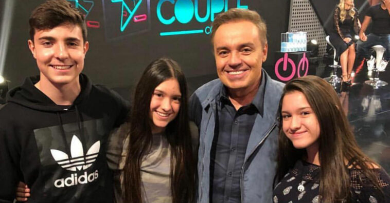 Filho de Gugu faz homenagem emocionante para o pai