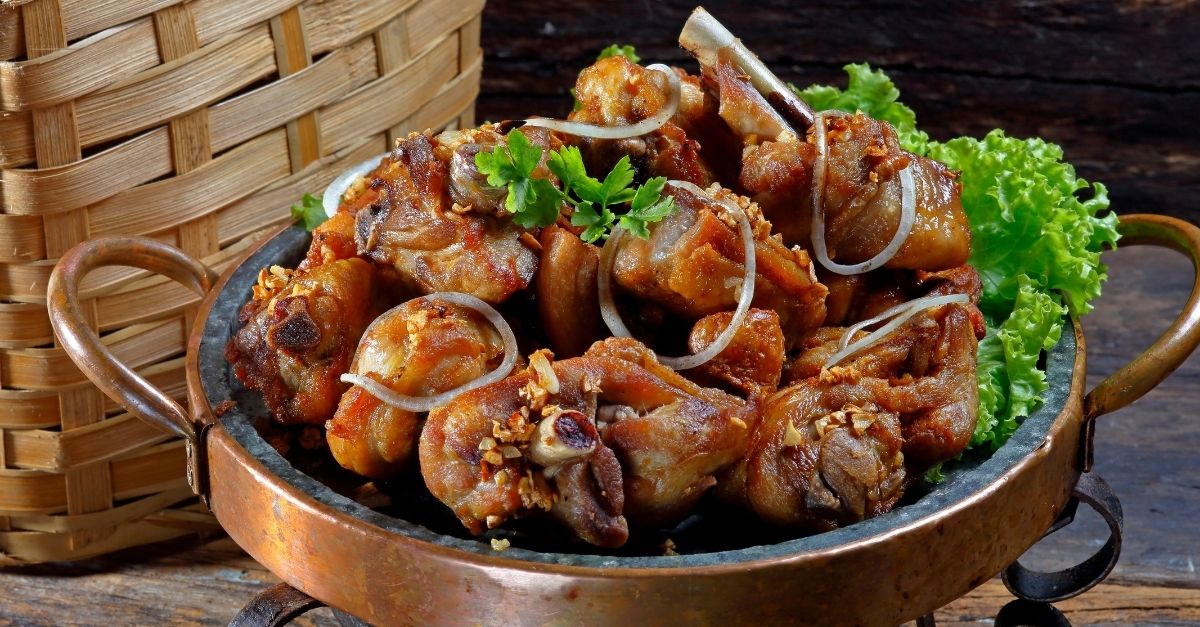 Frango à passarinho