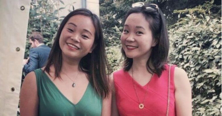 Gêmeas idênticas se reencontram