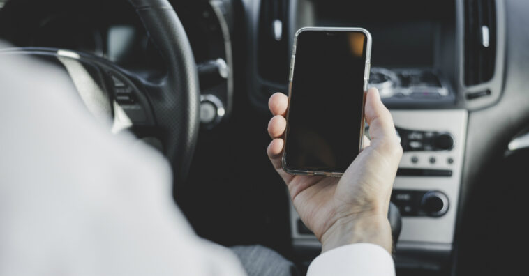 Gordofobia motorista de aplicativo recusa passageira por estar acima do peso