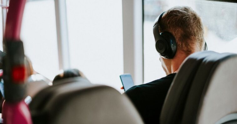 Grávida pede lugar em ônibus e homem nega