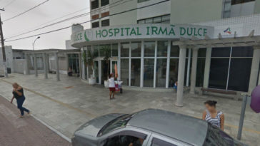 Grávida mandada para casa por médicos perde o bebê