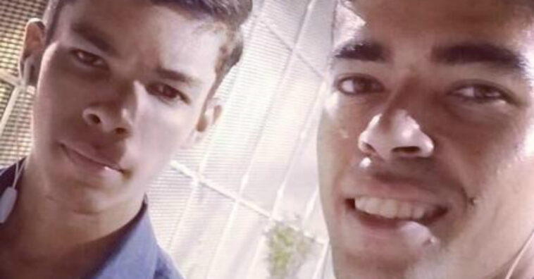 Homem tenta salvar irmão que se afogava, mas acaba morrendo também