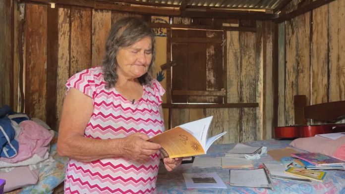 Escritora autodidata