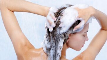 Ingredientes da cozinha que você pode adicionar ao shampoo para turbinar o efeito