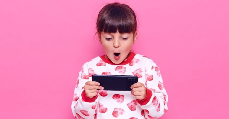 Limites do uso de celular para crianças