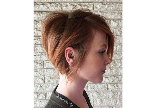 long bob com franja curto e liso