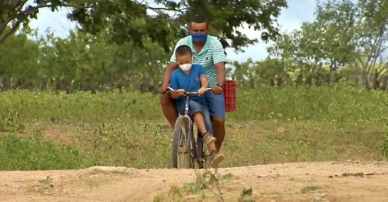 Menino escreve carta para juíza pedindo para mudar de sobrenome