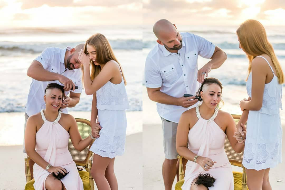 Mulher com câncer de mama raspa a cabeça na praia em ensaio emocionante