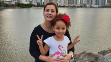 Mulher perde parte da audição durante gravidez