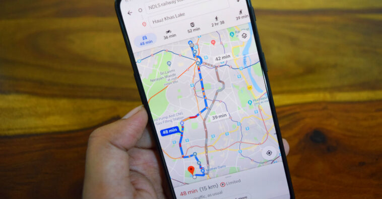 Mulher que era mantida presa em casa pede ajuda pelo Google Maps e é resgatada