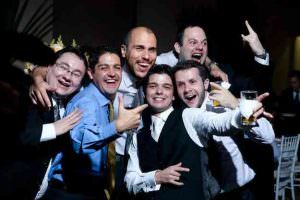 Não existe um evento em que não tire uma foto com seus primos.