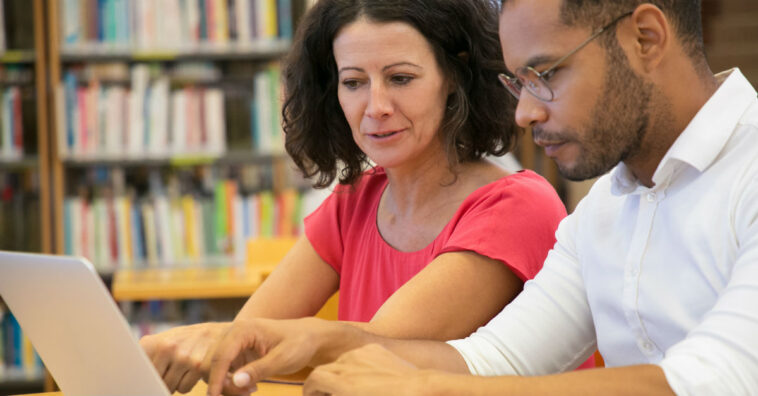 Pessoas acima dos 40 anos só devem trabalhar 3 dias por semana