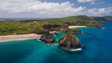 Por que as grávidas não podem parir em Fernando de Noronha