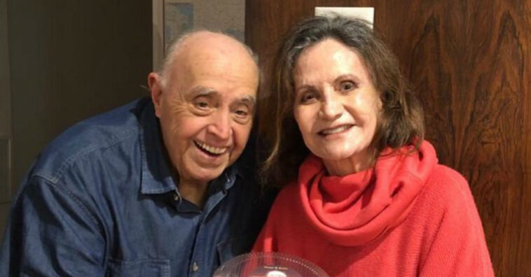 Rosamaria Murtinho conta o segredo para um casamento duradouro