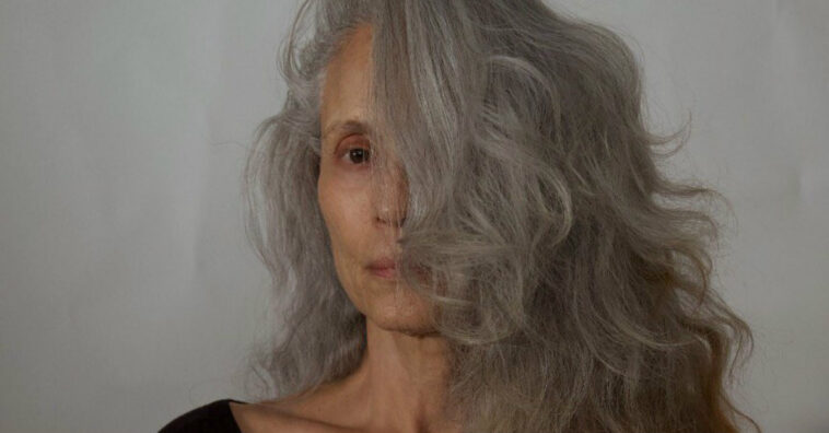 Sônia Braga faz 70 anos e pede de presente doações para afetados por covid-19