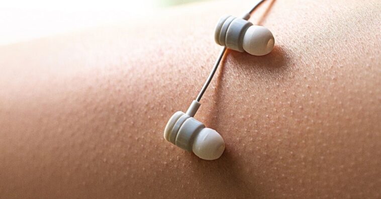 Sons que provocam arrepio