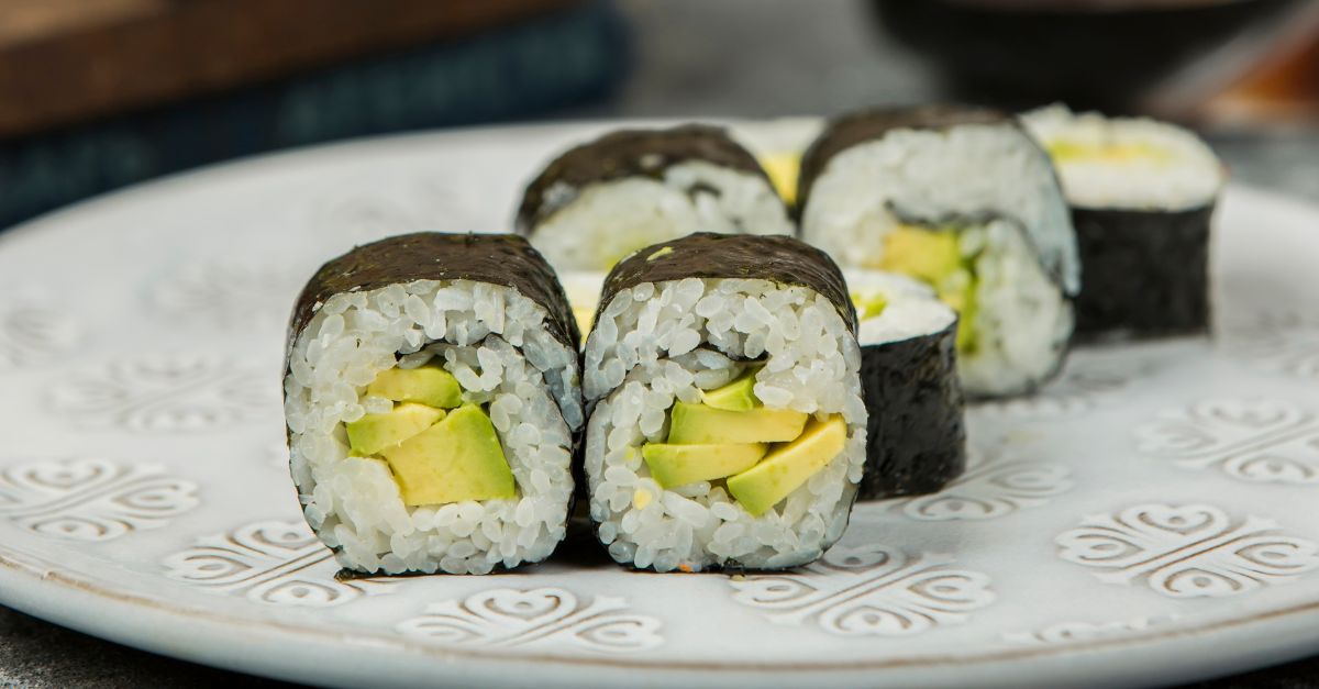Pratos vegetarianos sushi