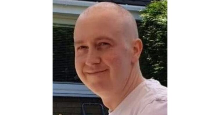 Youtuber faleceu depois de descobrir que dor no ombro era um raro tipo de câncer