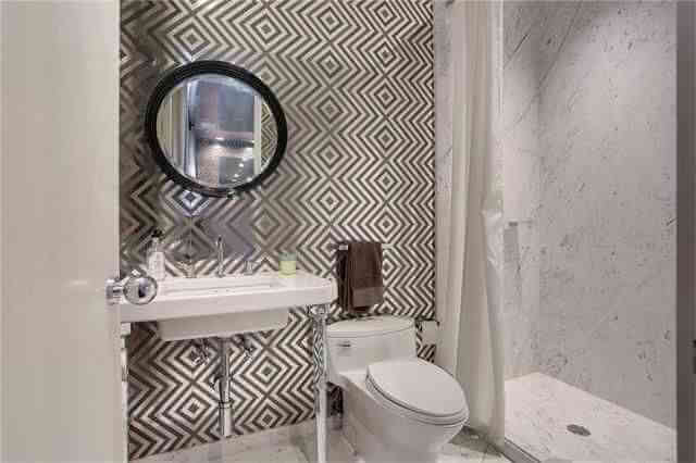 a_aparencia_desta_casa_engana_14