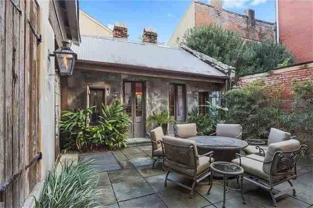 a_aparencia_desta_casa_engana_16