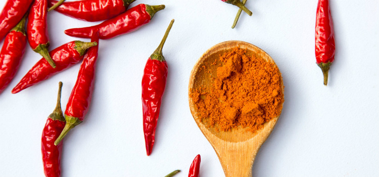 alimentos que aliviam a dor de cabeça pimenta caiena