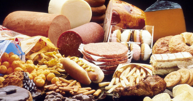 alimentos que causam perda de memória