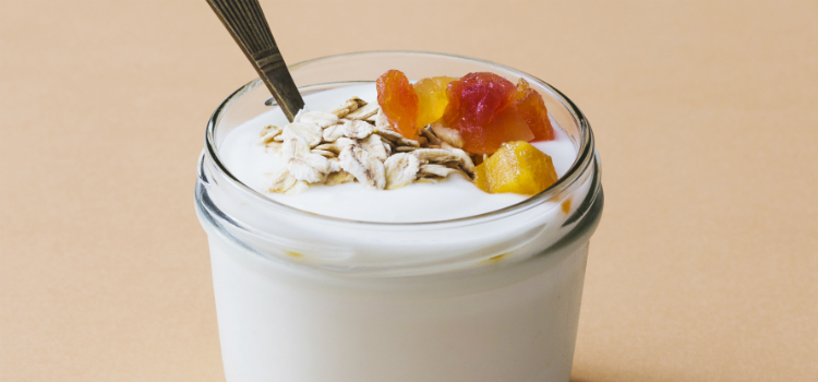 alimentos ricos em proteína iogurte