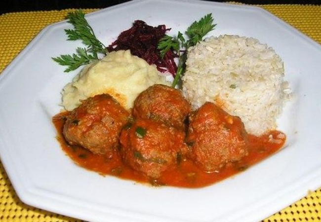 almôndegas de carne e aveia