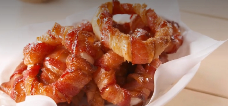 como fazer anéis de cebola com bacon simples