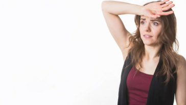 antibiótico atrasa menstruação