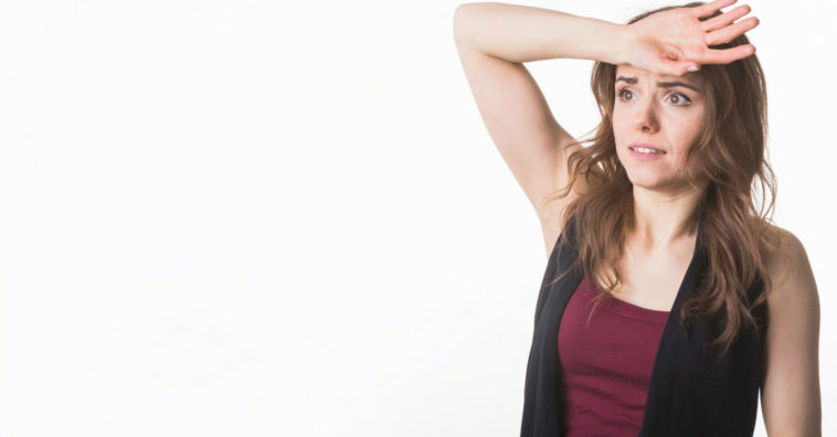 antibiótico atrasa menstruação