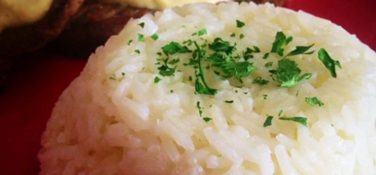 arroz de coco receita com coentro