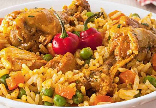 arroz de panela de pressão com frango