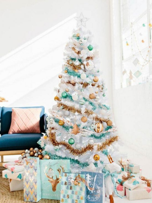 25 Ideias de árvore de Natal branca para decorar a casa