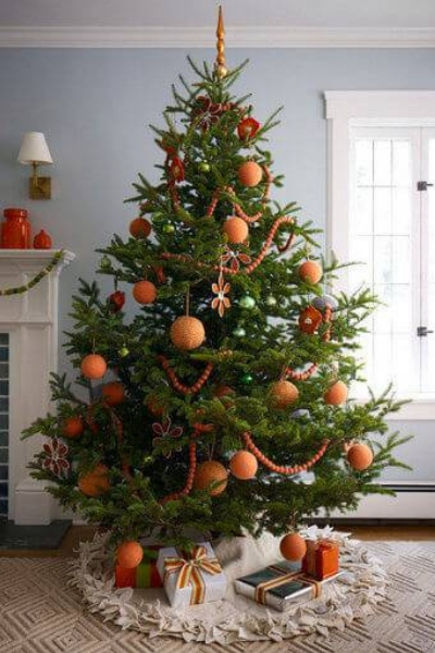 modelo arvore de natal decorada laranja