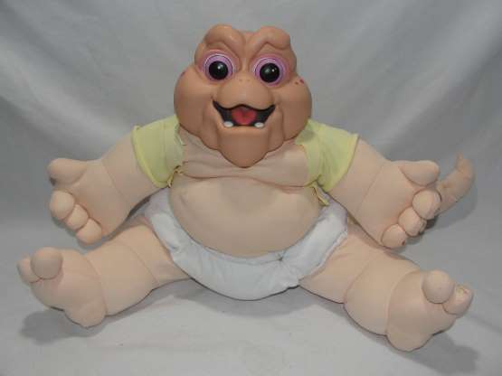 Brinquedos dos anos 80 e 90 babyssauro