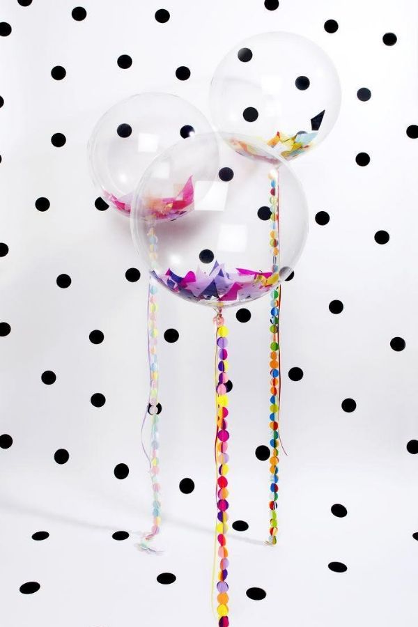 ideia com balões transparentes gás hélio caseiro